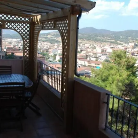 • Relax In Piscina Con Vista Sul Mare Villasimius